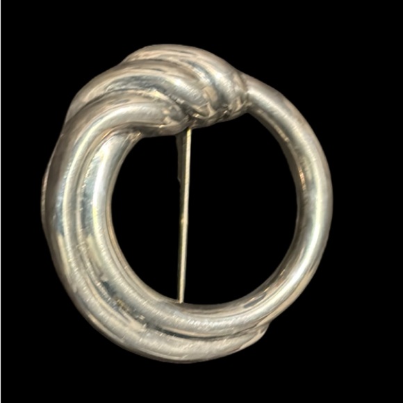 925 Sterling Silver Vintage Bayanihan Ribbed Pin Brooch  2” diameter. - Picture 2 of 11